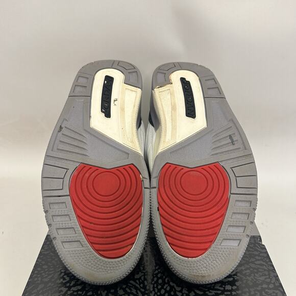 Nike Air Jordan 3 Retro OG “Cement Grey” main image 5